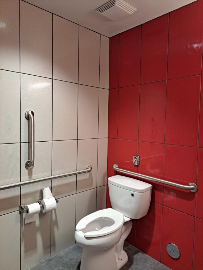 Final Cleaning of a Discount Tire in Phoenix, AZ